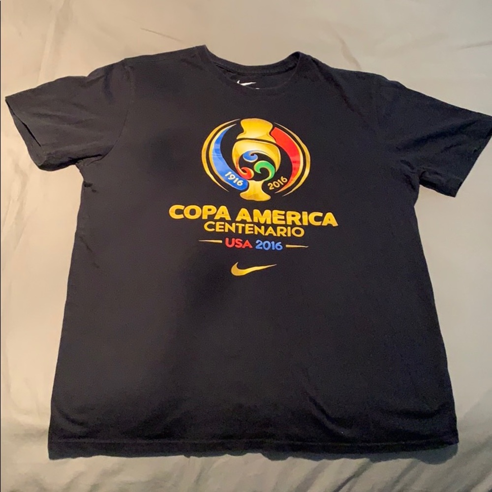 Nike T-Shirt